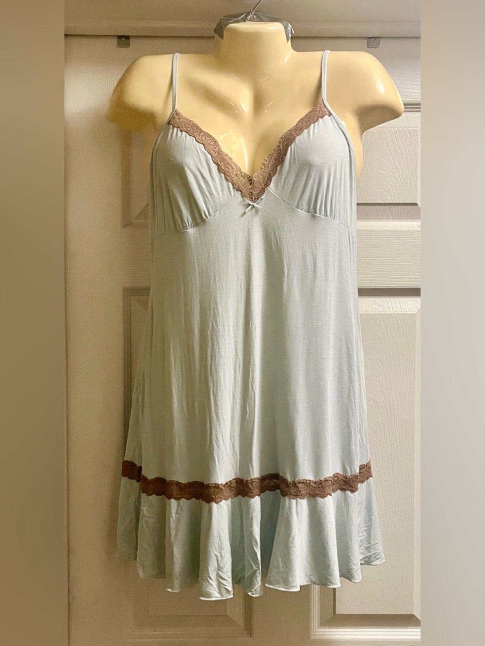 Victoria's Secret Angel Dusty Blue knit Slip w/Taupe Lace Trim spaghetti straps